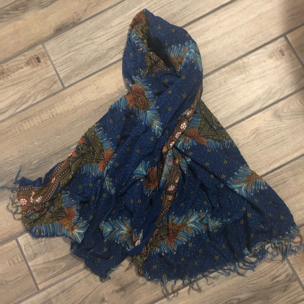 Pashmina scarf